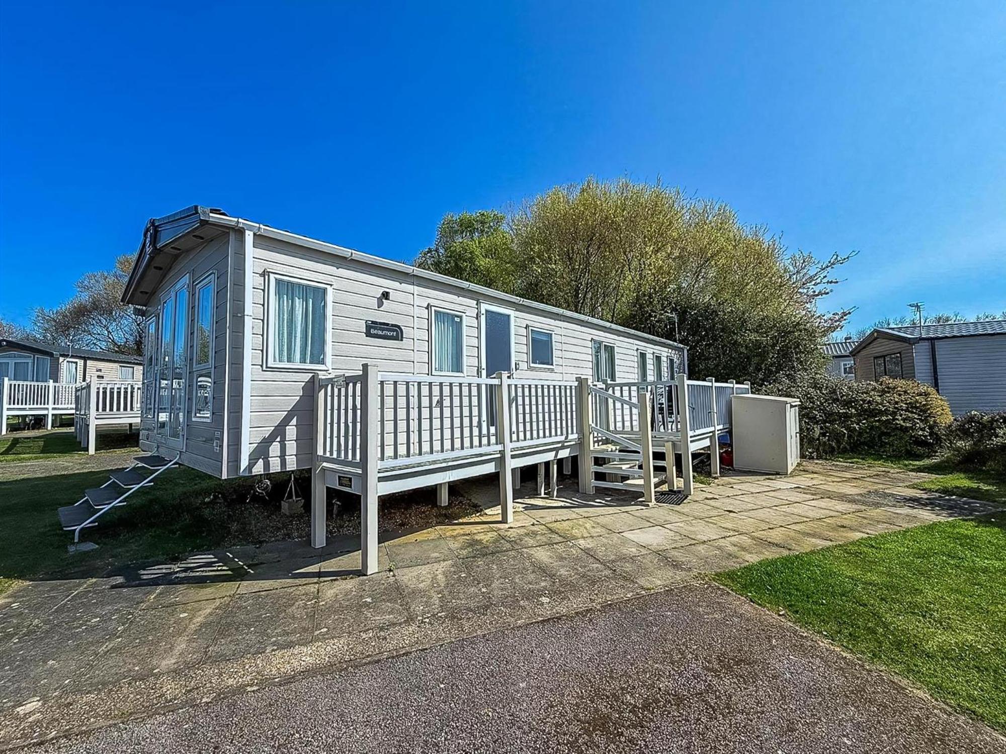 Beautiful Lodge At Manor Park In Hunstanton Ref 23018K Exterior foto